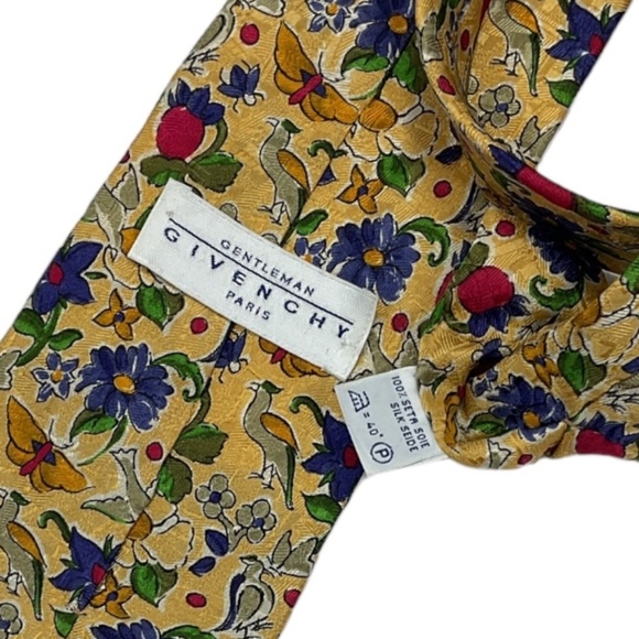 GIVENCHY GENTLEMAN Yellow Floral Butterfly Bird Silk LUXURY Tie ITALY - Picture 4 of 5